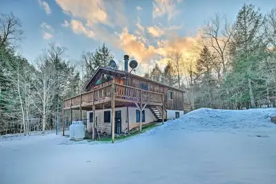 Image de Jewett Cabin w / Pont d'observation - 10 minutes de ski!
