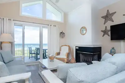 Image de Paradise attend à ce dernier étage en bord de mer condo sur la belle extrémité nord