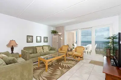 Image de Beach House I 502 - Condo au 5ème étage avec vue panoramique sur l'océan depuis un balcon privé, excellent emplacement