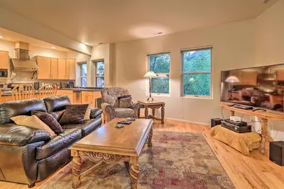 Image de Condo Manitou Springs avec vue sur le ruisseau tranquille!