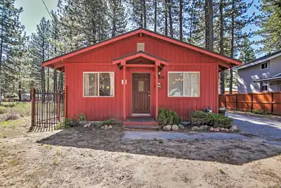 Image de South Lake Tahoe Cabin w / Fireplace & Dog Run!