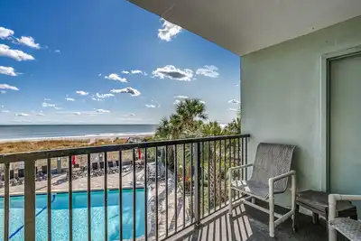 Image de Grand Luxury Oceanfront deux bains trois chambres Condo à Carolina Dunes!