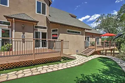 Image de Spacious Home w \/ Deck - 5 minutes du lac Arrowhead!