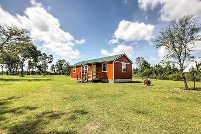 Image de Plantersville Cabin - Près du Festival Renaissance!