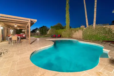 Image de Casa De Palms - Les artistes se régalent avec piscine, spa, green, table de billard!