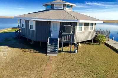Image de Pittoresque 1br Slidell Cottage w \/ bateau privé Dock