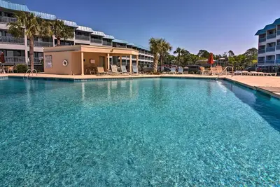 Image de Nettoyer condo Tybee Island - 100 Yards de la plage!