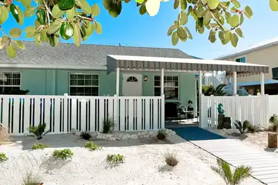Image de Gulf Winds - un chalet confortable entièrement rénové - les animaux domestiques