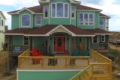 Image de 24 AOÛT ouvert et réduit de 20%. Magnifique Oceanfront avec Tellement De COMMODITÉS!