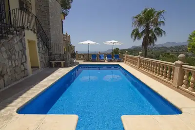 Image de Villa Aline entre Moraira et Calpe piscine privée Wifi climatisation