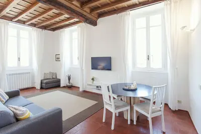 Image de Rome, Trastevere, appartement de charme pour 4