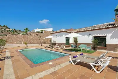 Image de Villa Barranco del Puerto - Cette villa a une piscine privée, A \/ C et Wi-Fi