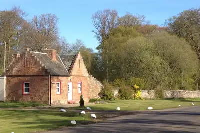 Image de Chalet accueillant et accueillant pour les chiens au bord du domaine de Kinblethmont, près du golf et des plages