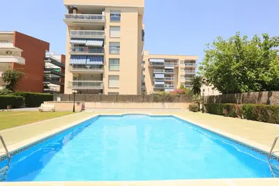 Image de Roura avec piscine commune, plage Ă 100m