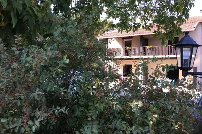 Image de Gîte impeccable et confortable, accueil chaleureux entre montagnes et châteaux