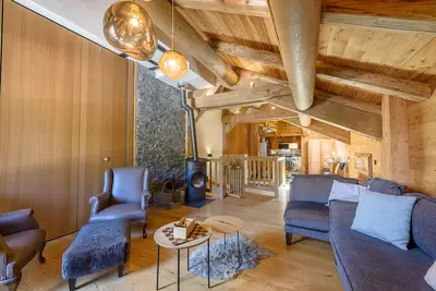 Image de Lcz - Ski In\/Out Luxueux chalet 5*, jacuzzi - 9p