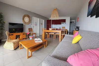 Image de Appartement lumineux +Terrasse15m2, face mer, Wifi, Parking inclus, 6pers, N°1