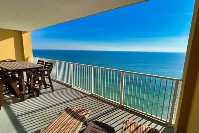 Image de Fabuleux, 2 Br 2 Ba Tropic Winds Condo! , Haut de gamme, grand balcon surdimensionné!