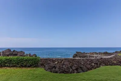 Image de Aloha Condos, club de surf et de raquette de Keauhou Kona, condo 2-102, bord de mer