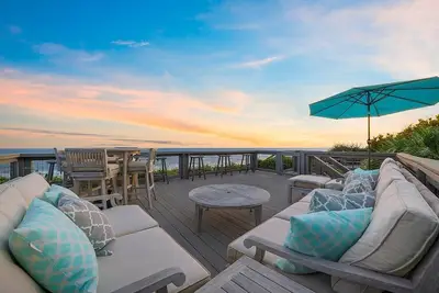 Image de Incroyable Maison de Vacances en Bord de mer sur 30a w / Guest House et Piscine D'eau Salée!
