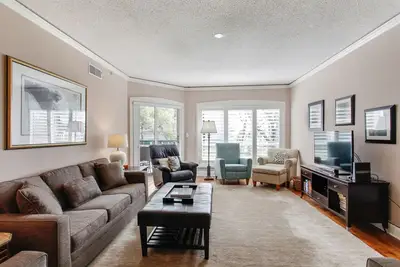 Image de 4101 Windsor Court: 2 Br / 2 villas Ba en bord de mer Ă Hilton Head Island, pour 6 personnes