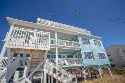 Image de Gulf Front Condo, ascenseur, près des commerces et restaurants-Dune Allen Beach