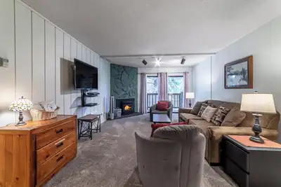 Image de Cosy Summit Condo Near Chair 15 # 374