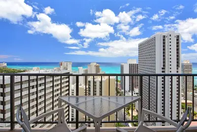 Image de Belles Vues sur l'océan! A / C, WiFi, Washlet, Piscine, un parking!