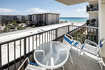 Image de \"Sea Oats Unit 610\" Gorgeous Condo avec partielles Vues du Golfe! !