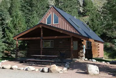 Image de Belle chalet de montagne Ă Three Rivers Resort