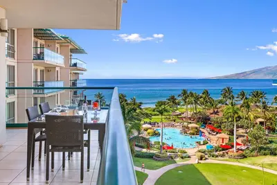 Maui Resort Rentals: Honua Kai Hokulani 615 - Amélioré le 6ème étage avec vue sur l'océan 2br avec plan d'étage d'angle de luxe