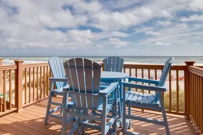 Image de Belle maison de ville directement sur le golfe - Préparez-vous à vous détendre!