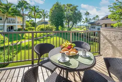 Image de Poipu Vacation Rental faire une promenade à Poipu Beach \"A / C Master Suite\" * Kahala 724 *