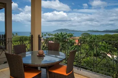 Image de en bord de mer Incredible 2 propriété Bdr donnant sur la baie de Tamarindo Mat502
