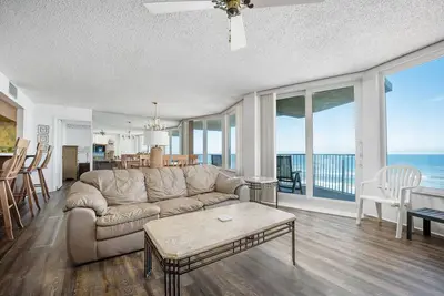 Image de Shores Club 807, 3 chambres, 8ème étage, Oceanfront, 8 couchages