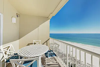 Image de Spacieux Condo Orange Beach ~ Vues incroyables sur le golfe depuis votre balcon et de superbes équipements