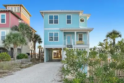 Image de Luxe en bord de mer, piscine privée, grand rassemblement familial 'Sea Blue'