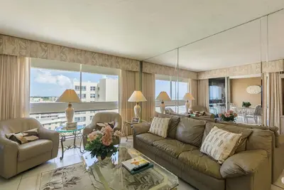 Image de Unité 114 - 1 chambre 1 salle de bains copropriété avec vue partielle du nord du golfe