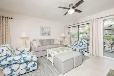 Image de Hickory Cove 47, 2 chambres, 7 couchages, rez-de-chaussée, grande piscine