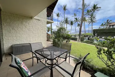 Image de Waiohuli Beach Hale # D-124 Complexe Oceanfront 1Bd / 1Ba, pour 4 personnes. Tarifs incroyables!