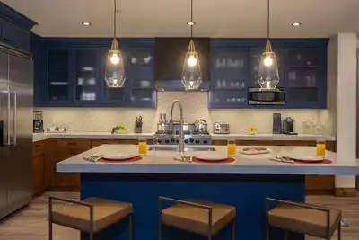 Image de One Steamboat Place: \"Buck Mountain\" # 307 - 4 Br Luxe skis aux pieds