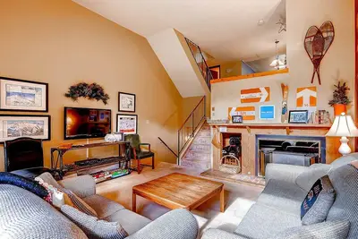 Image de Winterpoint 21 Ski-in Townhome Downtown Breckenridge Hébergement