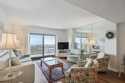 Image de Ocean One 307 - Condo Oceanfront 3e étage