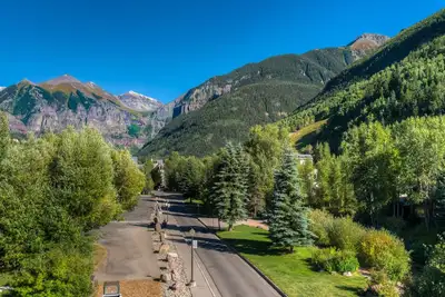 Image de Amazing View 2 Bed / 2 Bath + Loft Condo et Spa privatif à Lulu Cit