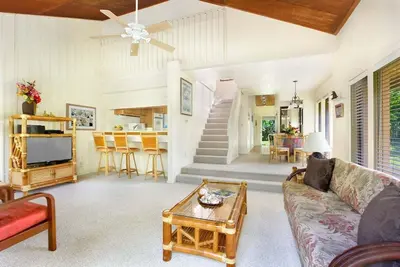 Poipu spacieuse 2e chambre est un Loft avec vue sur le jardin tropical \"A \/ C Master\" * Manualoha 1101 *