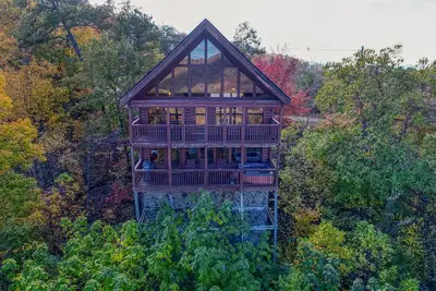 Smoky Mountain Views 1br / 2ba Cabin proximité de Pigeon Forge, Dollywood,