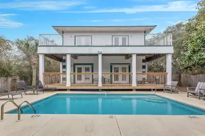 Image de One Upon A Marée - Piscine privée - Suite belle-mère
