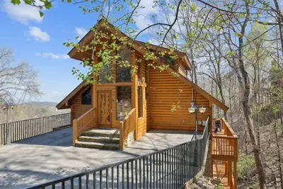 Image de Incroyable vue sur les montagnes et les lumières de la ville de Gatlinburg depuis la cabine