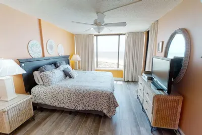 Image de Pet friendly 2bedroom 2bath dort 8 nouveau roi dans le maître et le nouveau canapé-lit