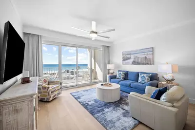 Image de Tides 204 - Détendez-vous au paradis dans un condo en front de mer, à quelques pas du golfe!